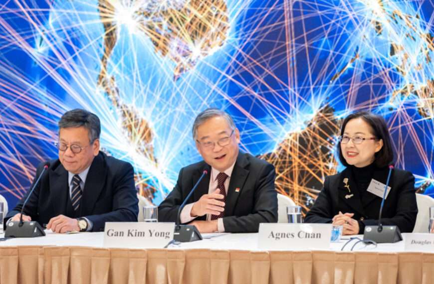 Singapore-Hong Kong Business Roundtable and MoU…
