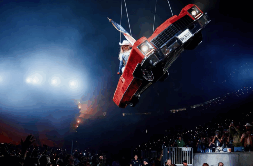 Beyoncé’s Houston concert halted by&hellip;