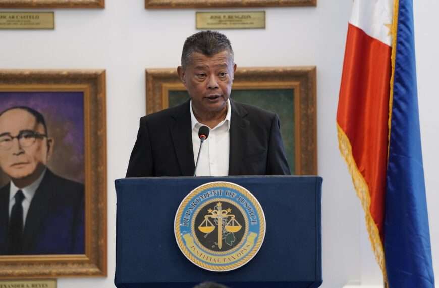 15 police officers in missing&hellip;